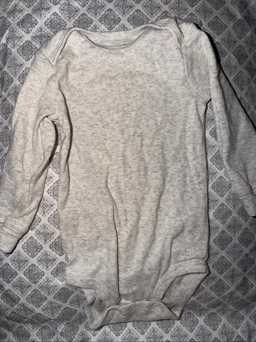 Long Sleeve Baby Bodysuit in Heather Gray